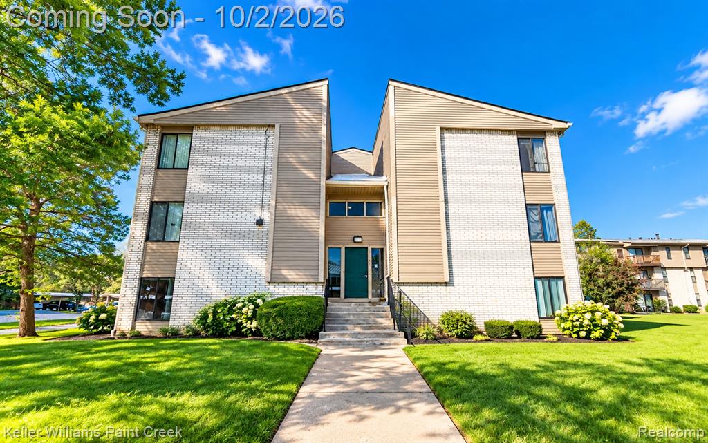 31993 W 12 Mile Road, 313, Farmington Hills, MI 48334
