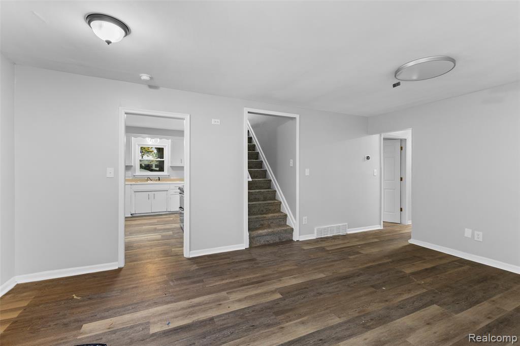 7608 Tulane Street, Taylor, MI 48180 — Photo 6