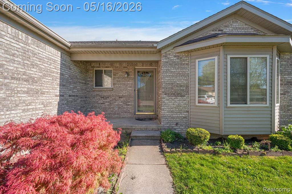15948 Venice Avenue, Clinton Twp, MI 48035 — Photo 38