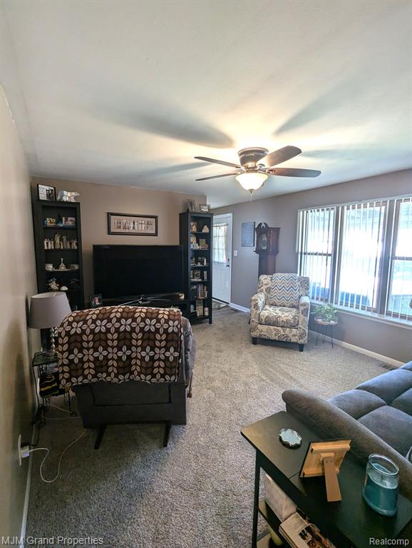 9738 MICHAEL Drive, Romulus, MI 48174 — Photo 8