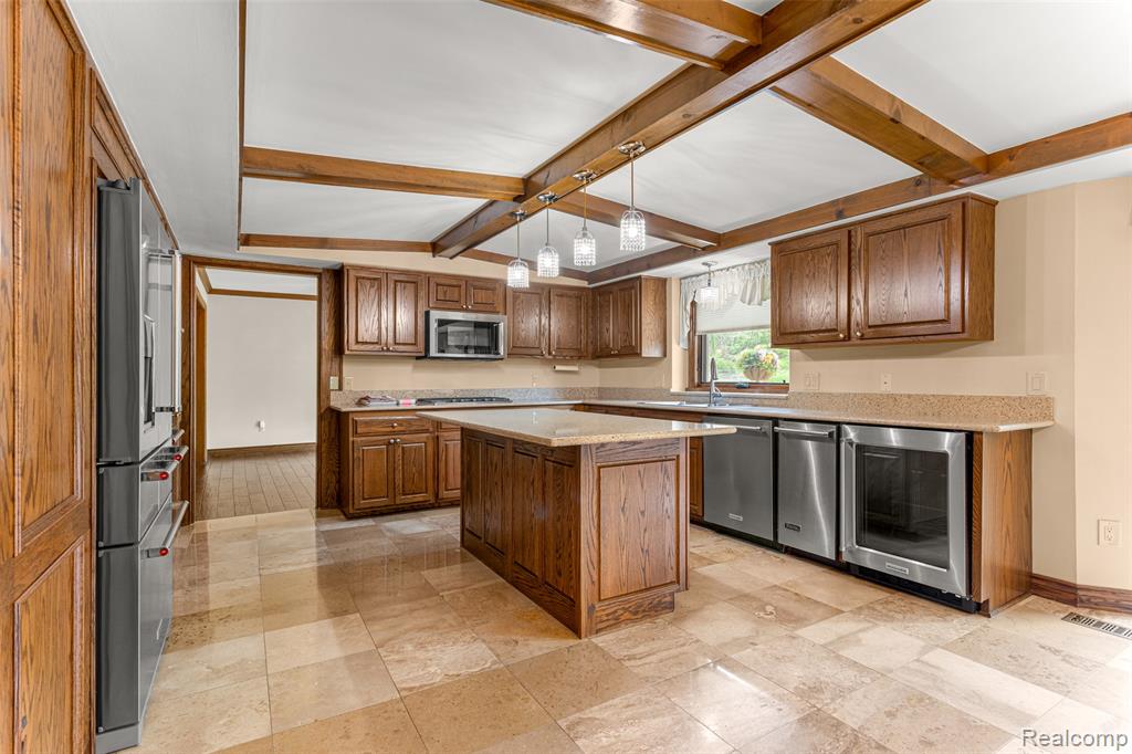 48367 Lake Valley Drive, Shelby Twp, MI 48317 — Photo 15
