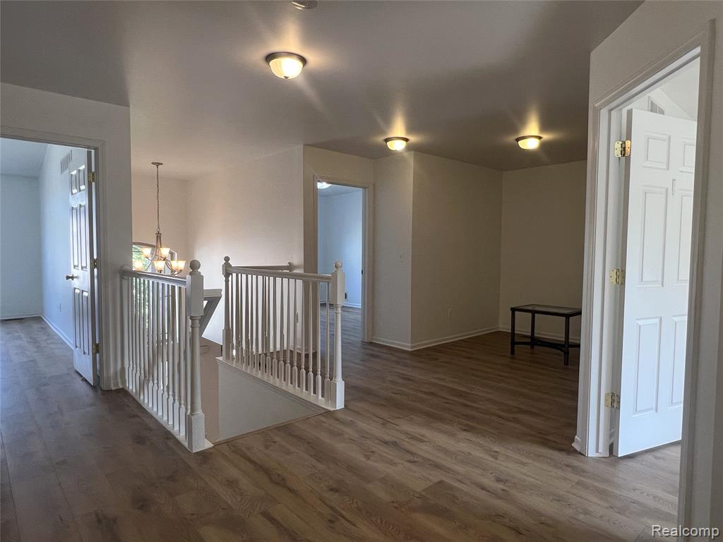 6161 Elarz Drive, Troy, MI 48085 — Photo 39