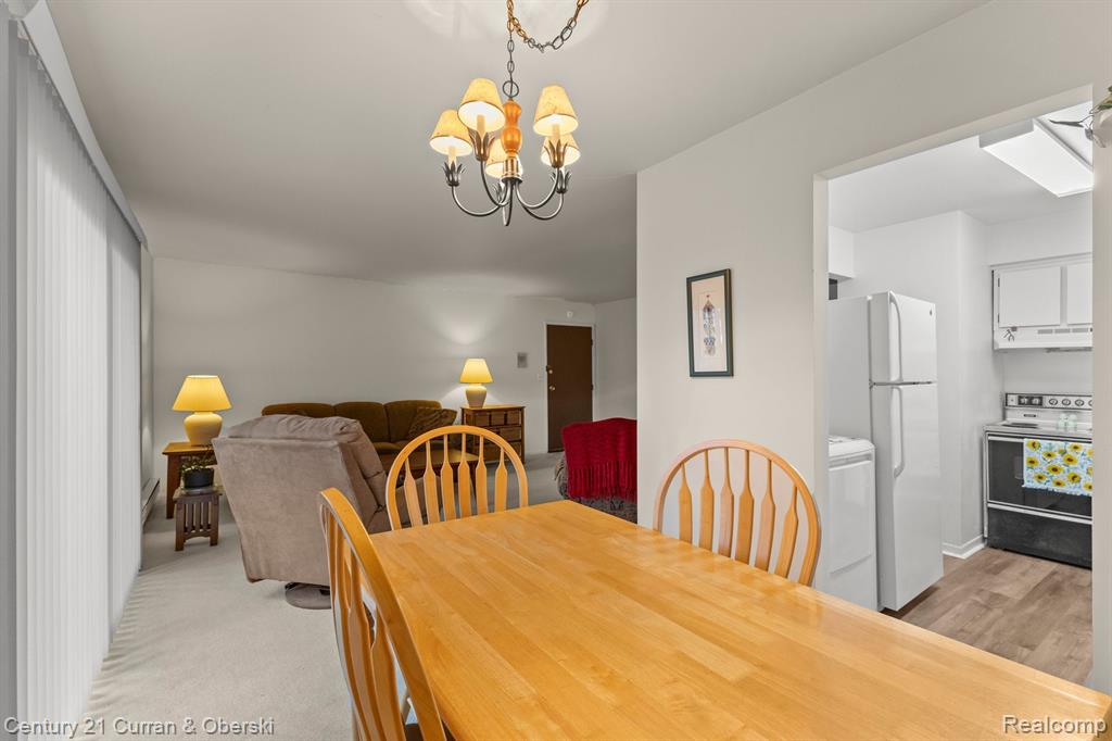 1852 COLONIAL VILLAGE Way, 3, Waterford, MI 48328 — Photo 11