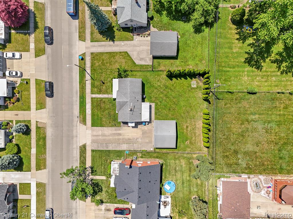 6141 N Gulley Road, Dearborn Heights, MI 48127 — Photo 19