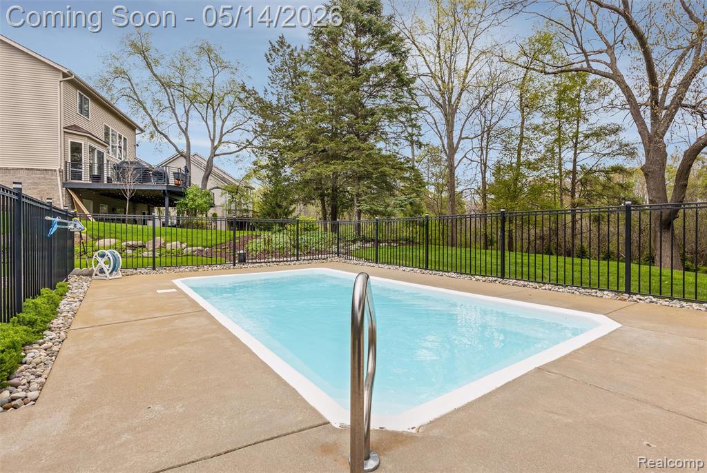 8945 Huron Bluffs Drive, White Lake, MI — Photo 25