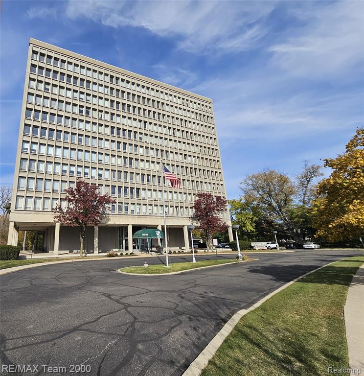 1215 Corporate Drive, Adrian, MI, 49221