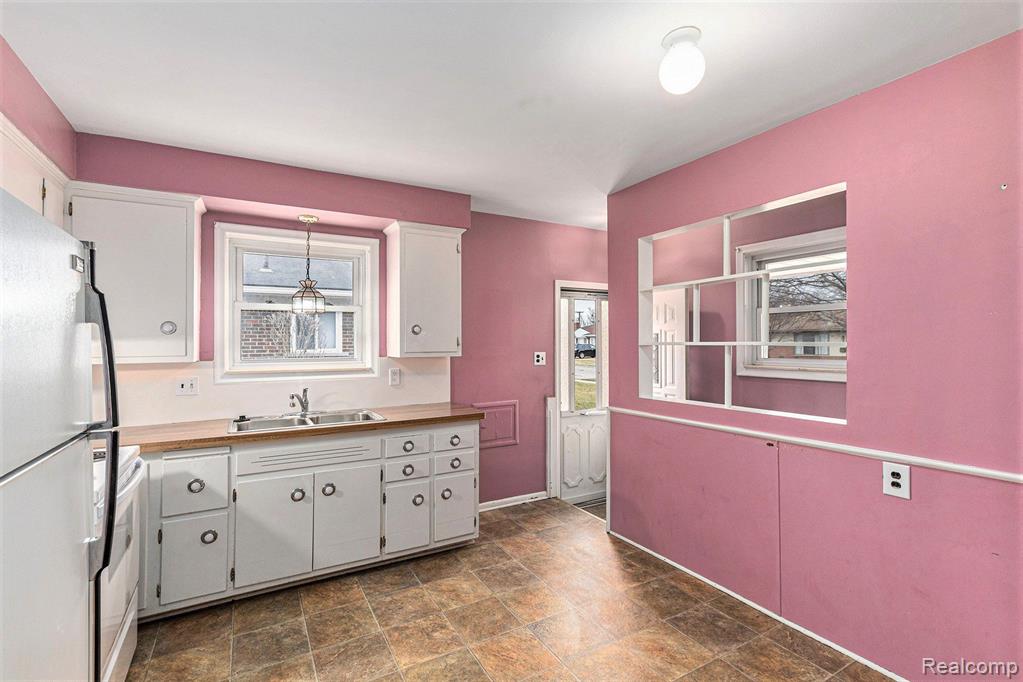 8148 RANDY Drive, Westland, MI — Photo 3