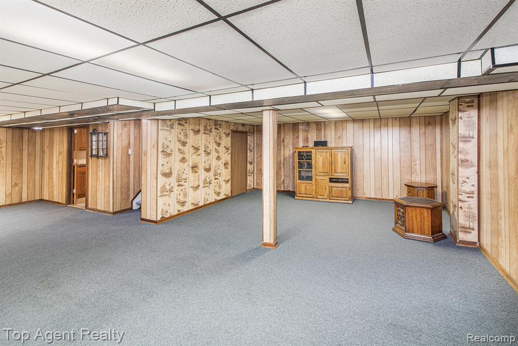 43954 McLean Drive, Sterling Heights, MI 48313 — Photo 24