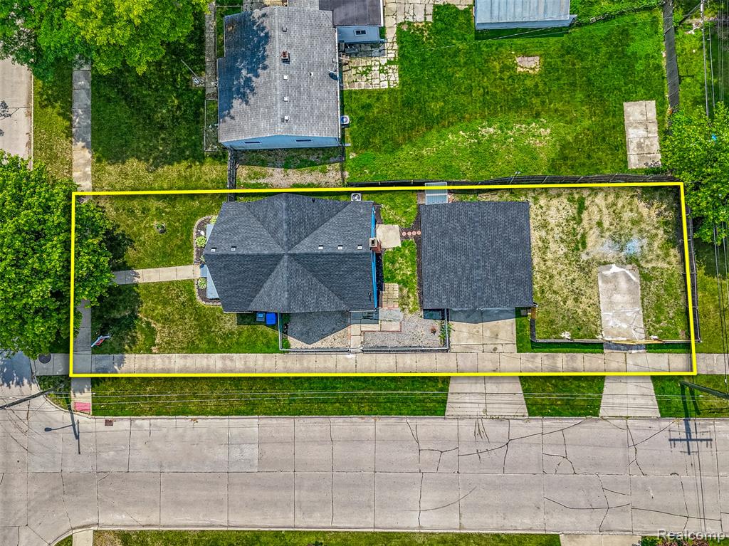8329 Lenore Street, Dearborn Heights, MI 48127 — Photo 6