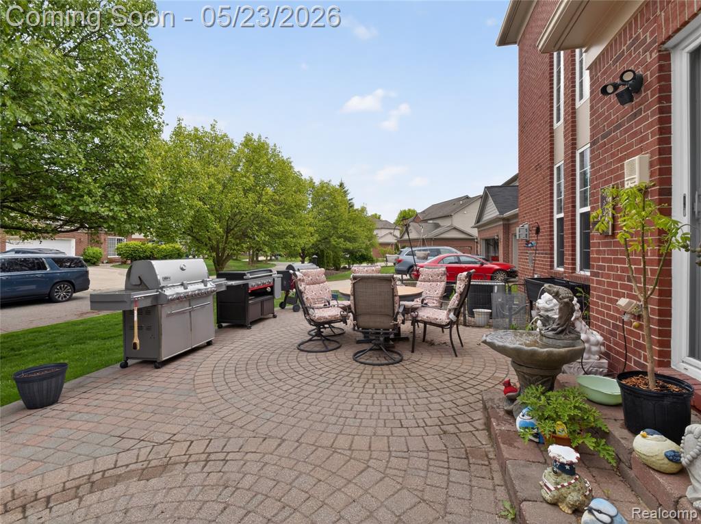 50182 Black Horse Lane, Canton, MI 48188 — Photo 70