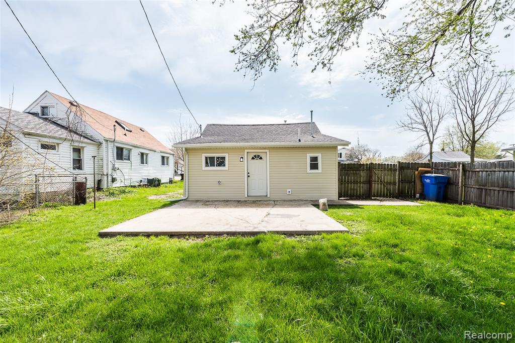 3245 6th Street, Monroe, MI 48162 — Photo 8