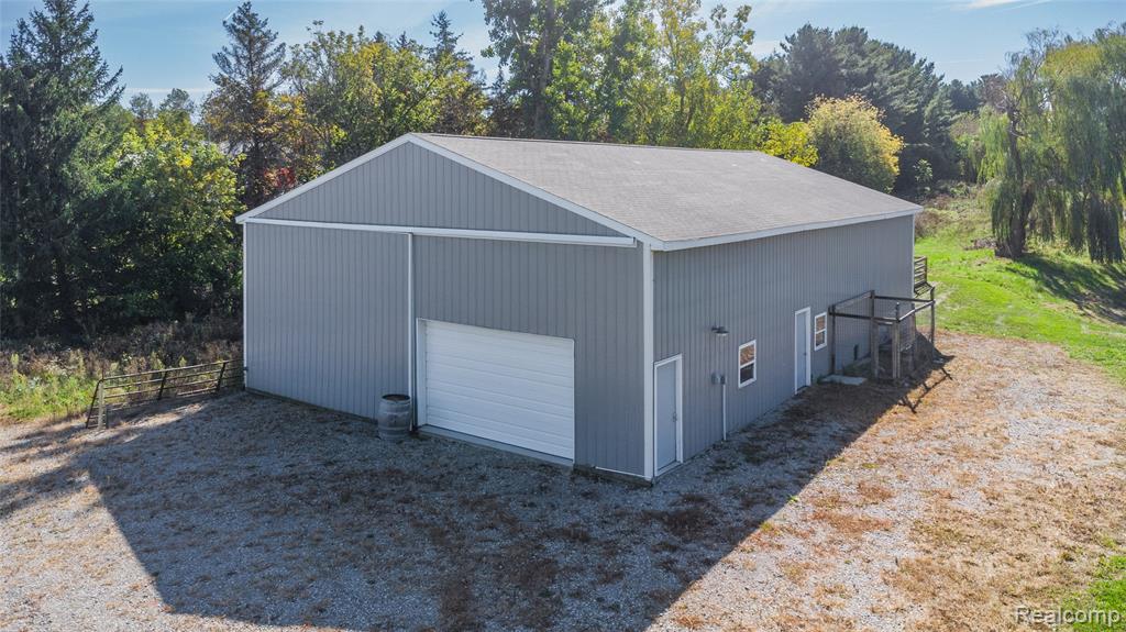 4985 Hollenbeck Road, Columbiaville, MI 48421 — Photo 28