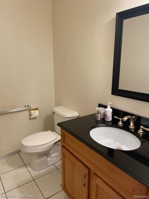 5250 Hardwoods Drive, West Bloomfield, MI 48323 — Photo 19