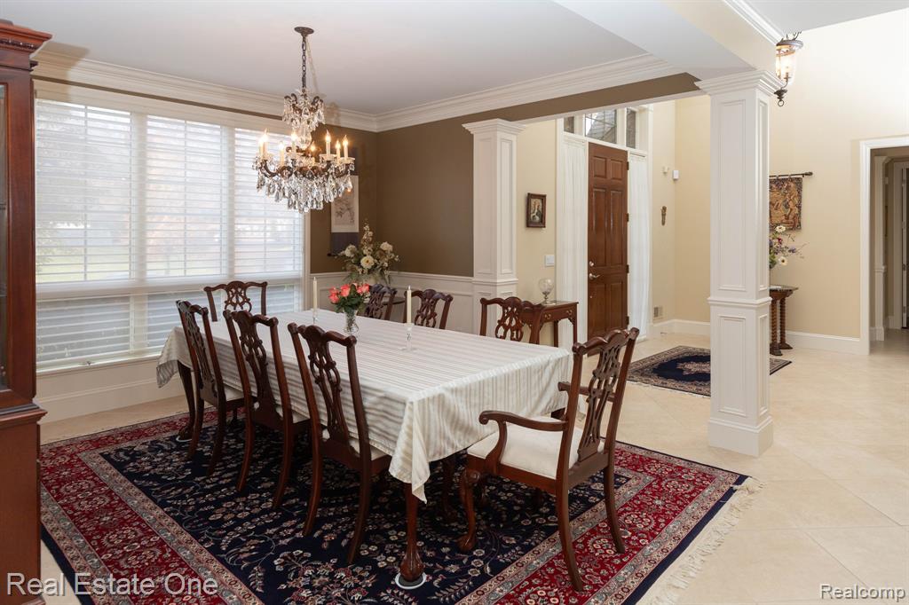 658 Langley Road, Rochester Hills, MI 48309 — Photo 17