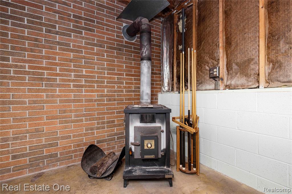 7400 Biscayne Avenue, White Lake, MI 48383 — Photo 27