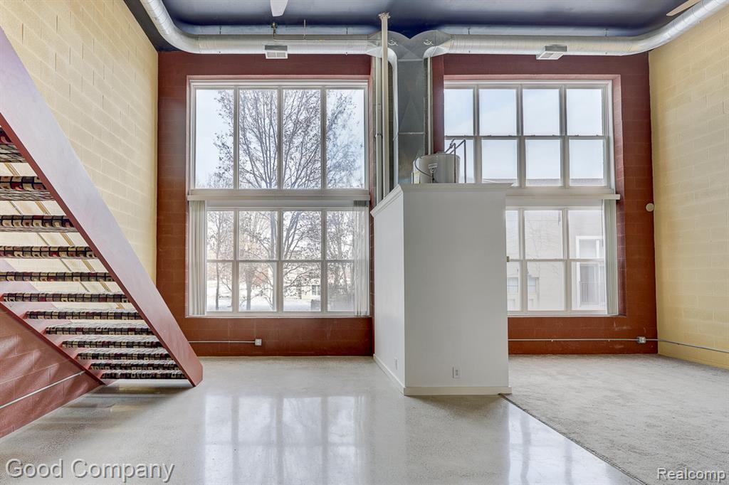 98 N Gratiot Avenue, Mount Clemens, MI 48043 — Photo 3