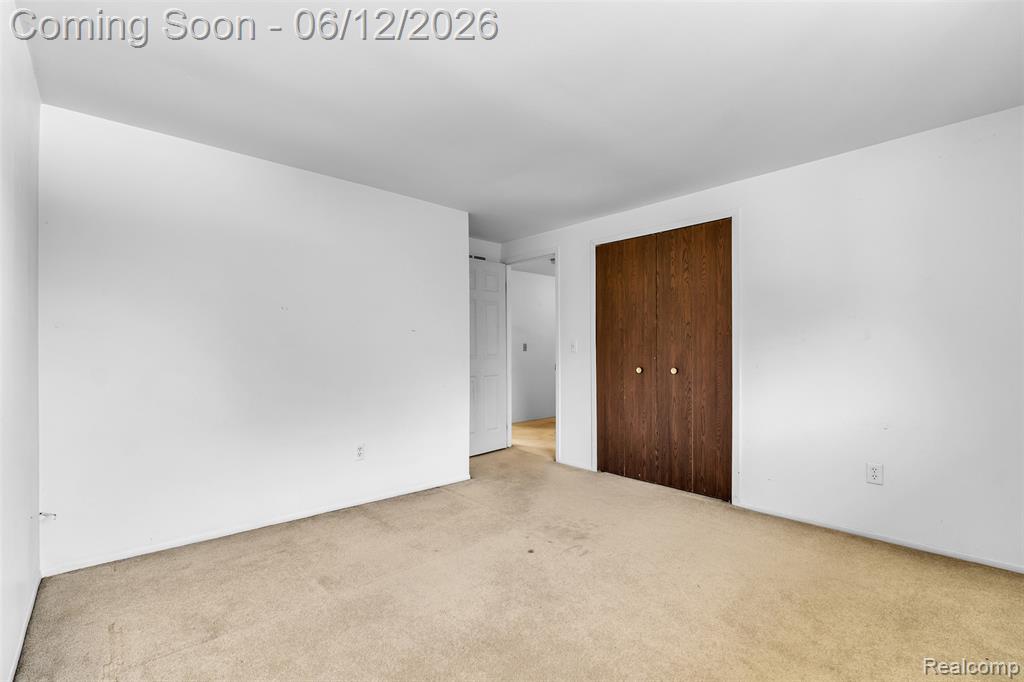 7000 Woonsocket Street, Canton, MI 48187 — Photo 48