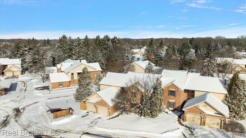 36952 Ridgedale Court, Farmington, MI 48331 — Photo 37