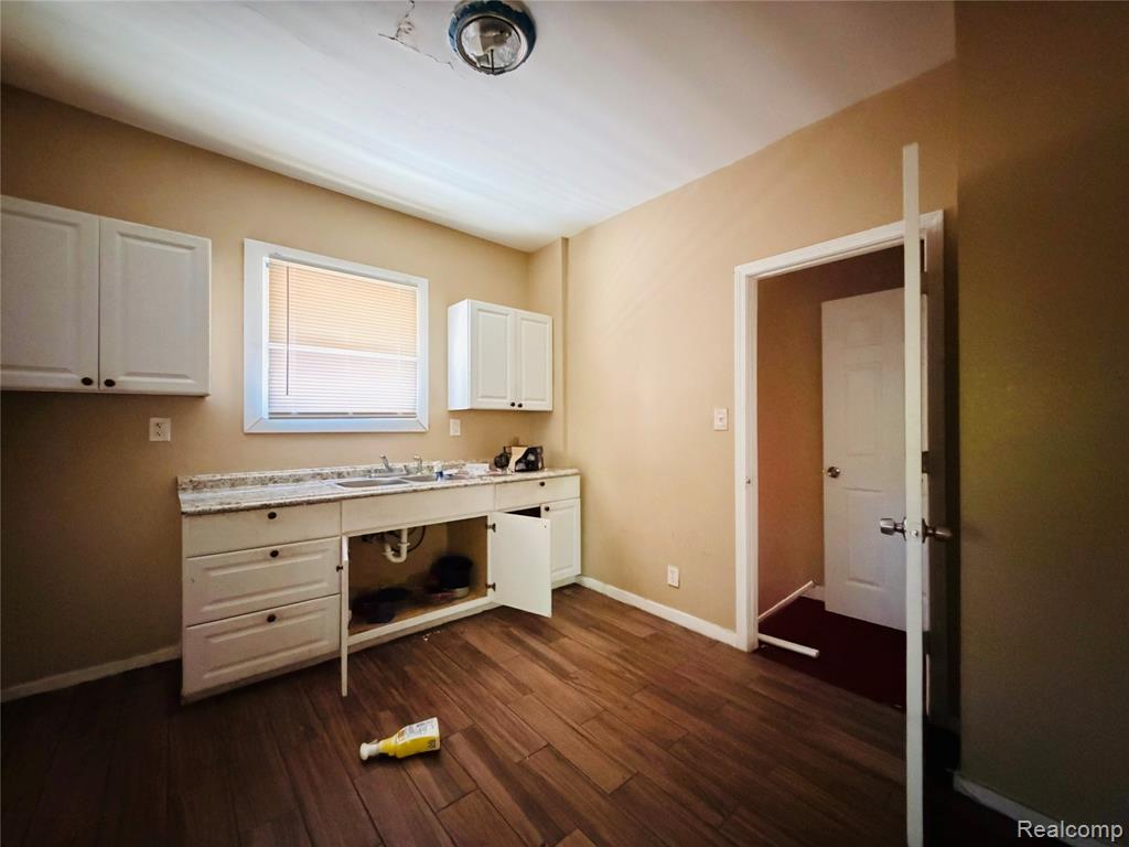 9164 Haverhill Street, Detroit, MI 48224 — Photo 15