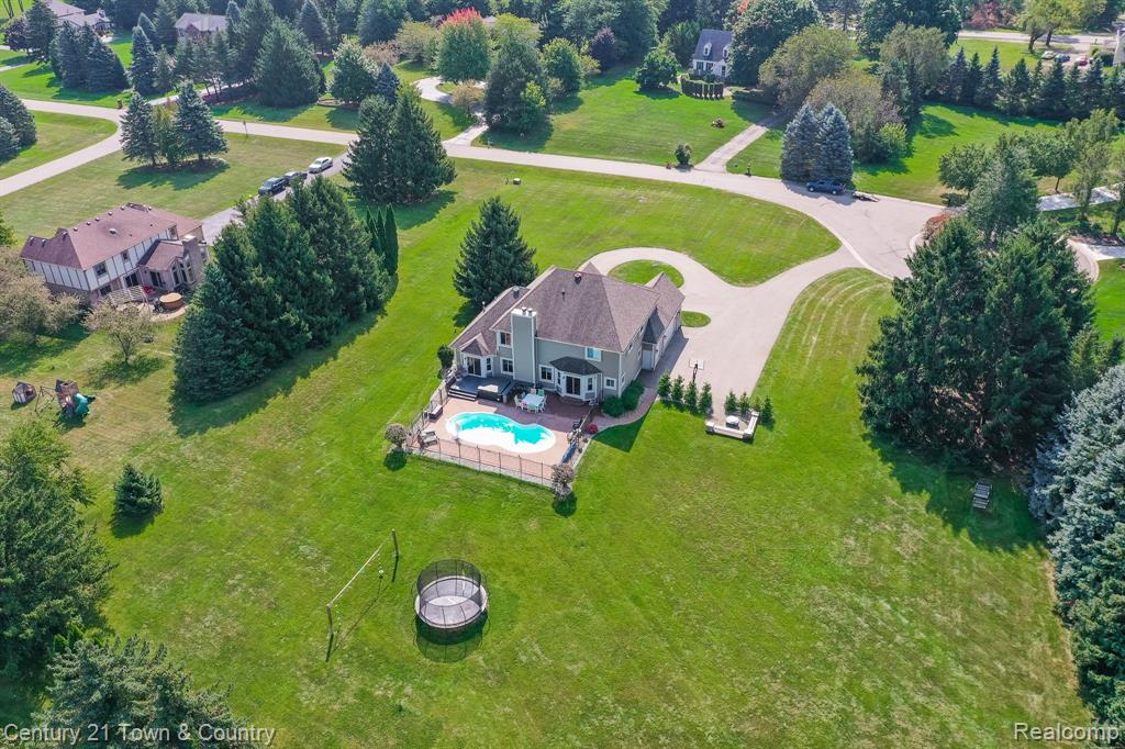 914 SHREWSBURY Drive, Clarkston, MI 48348 — Photo 63