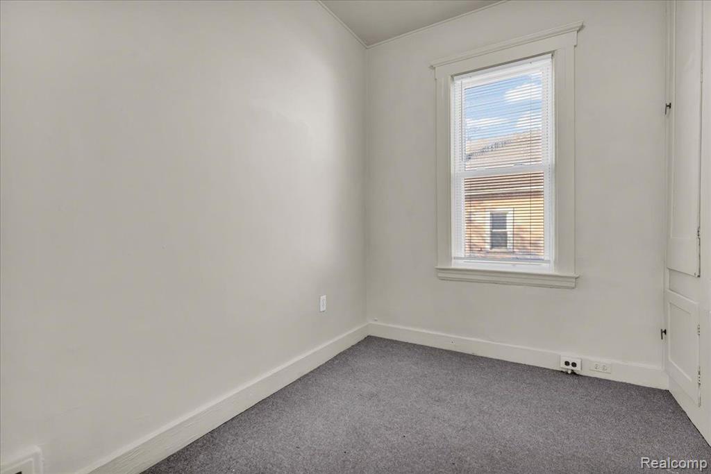 7406 EDWARD Street, Detroit, MI 48210 — Photo 17