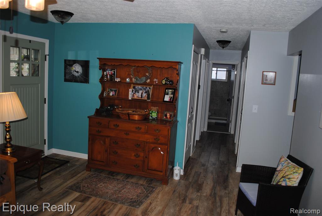 711 Georgia Avenue, Marysville, MI 48040 — Photo 9