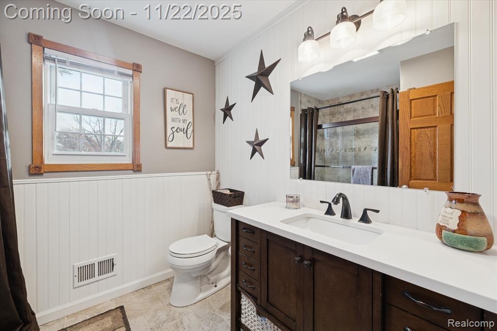 4196 Lotus Drive, Waterford, MI 48329 — Photo 19