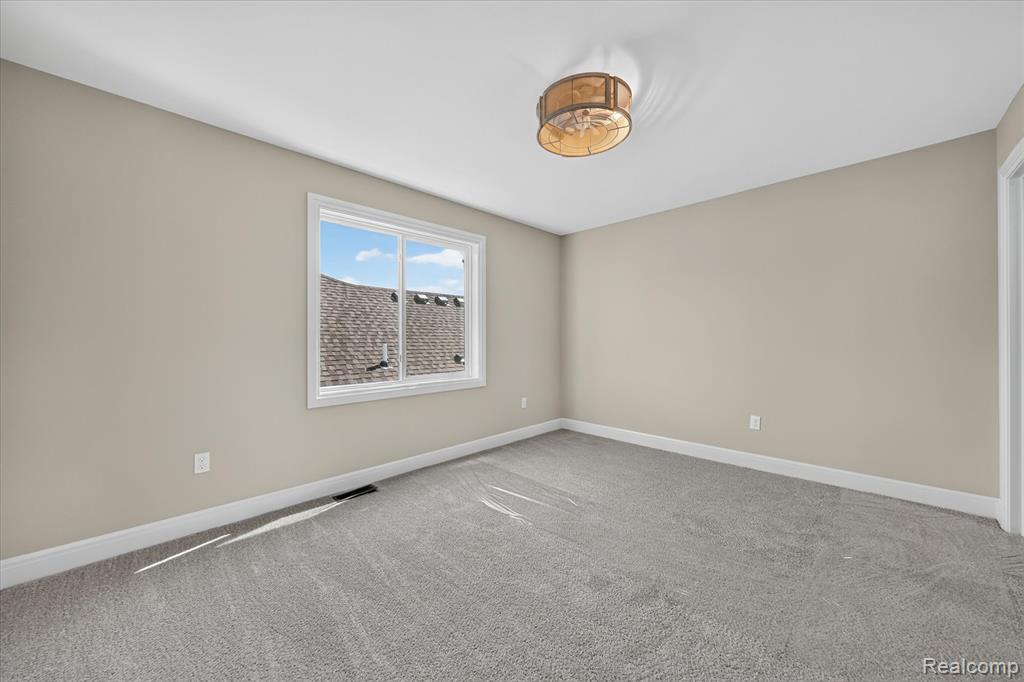 54462 Brenda Drive, Macomb, MI 48042 — Photo 37
