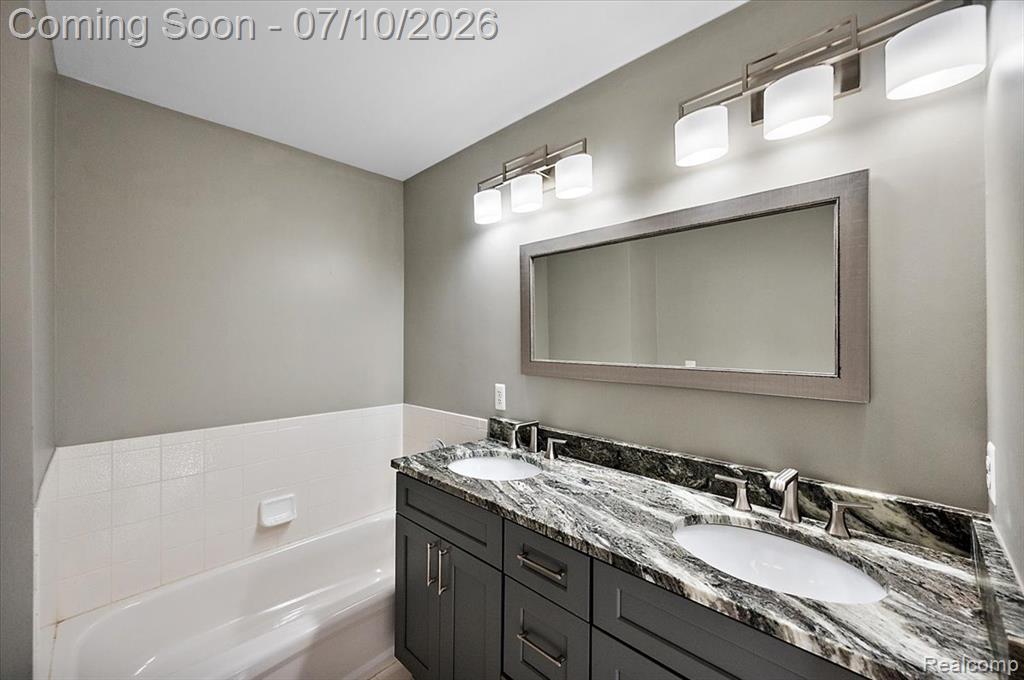 456 Boardwalk Drive, Walled Lake, MI 48390 — Photo 30