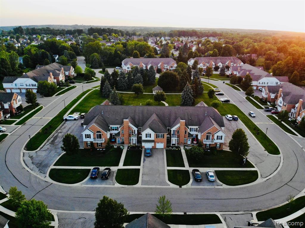 592 Olde English Circle, Howell, MI 48855 — Photo 31