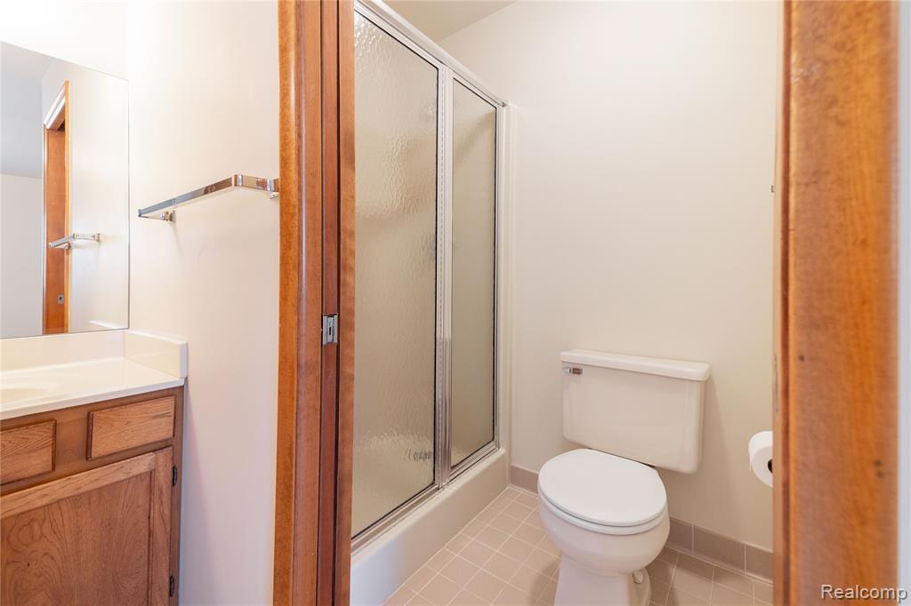 10241 Nancys Boulevard, 56, Grosse Ile, MI 48138 — Photo 19