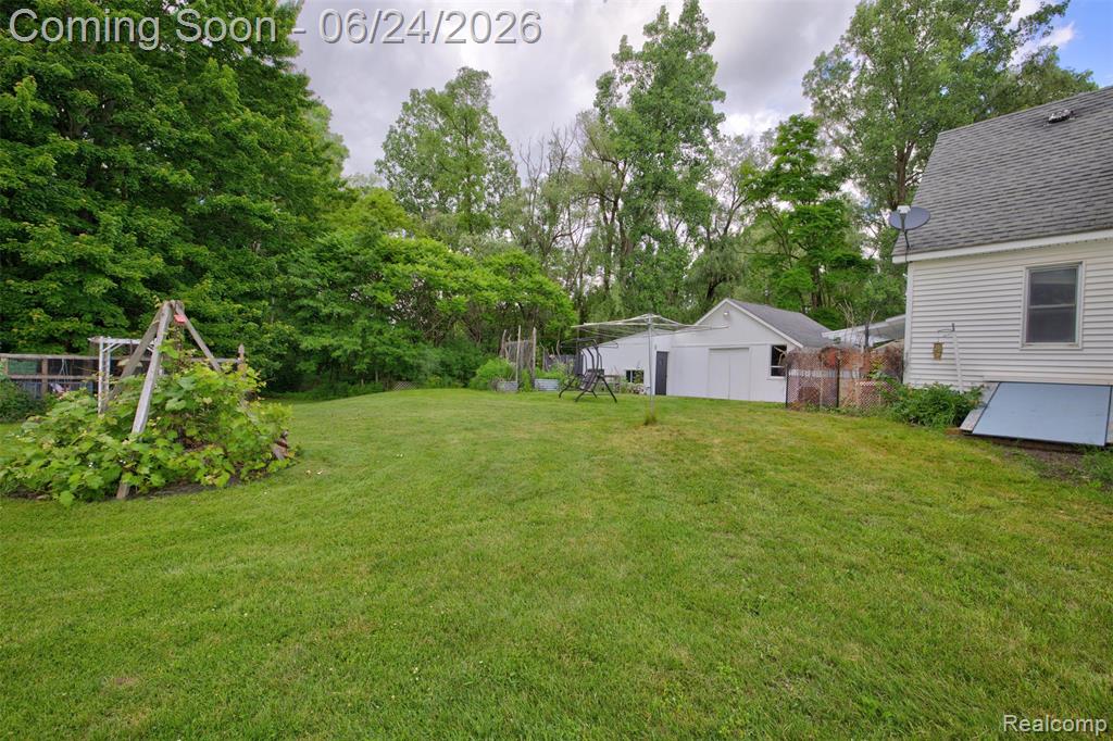 13252 Dixie Highway, Holly, MI 48442 — Photo 51