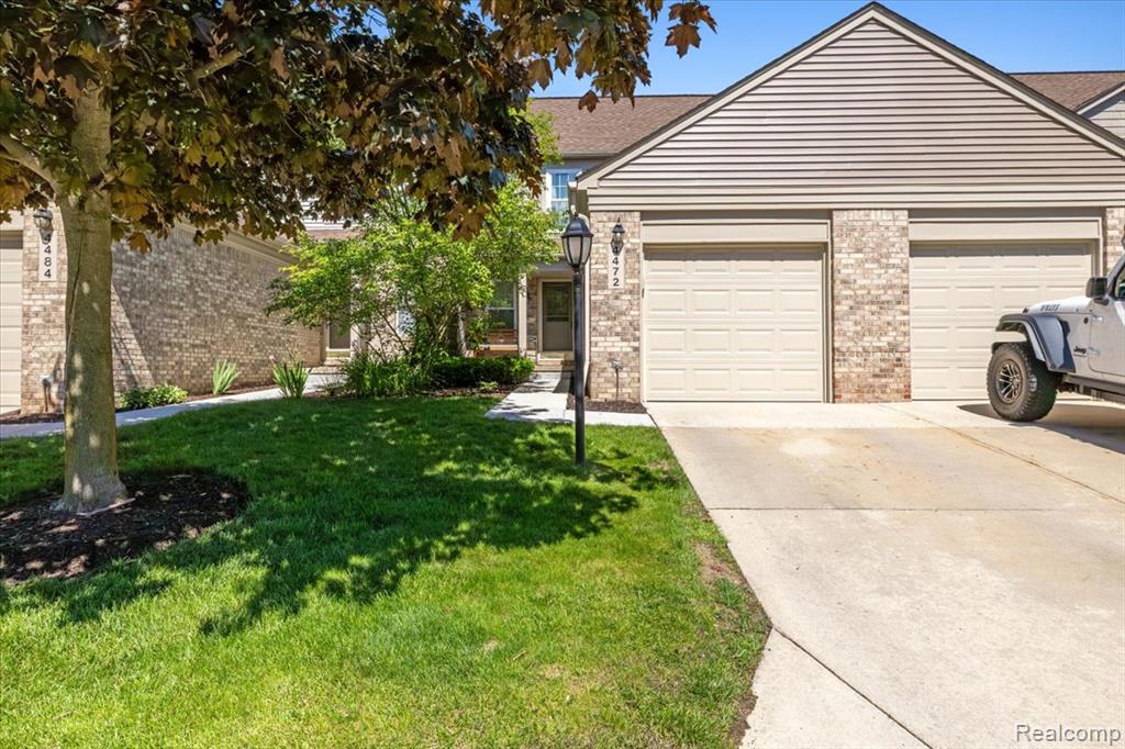 4472 Hunters Circle E, Canton, MI 48188 — front exterior