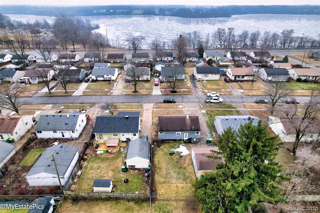 1251 CLARITA Street, Ypsilanti, MI 48198 — Photo 23