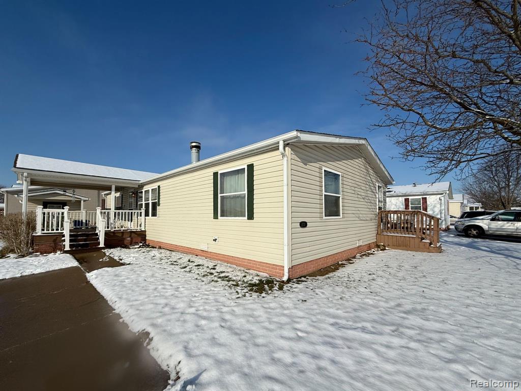 8737 Daniel Drive, Newport, MI 48166 — Photo 25