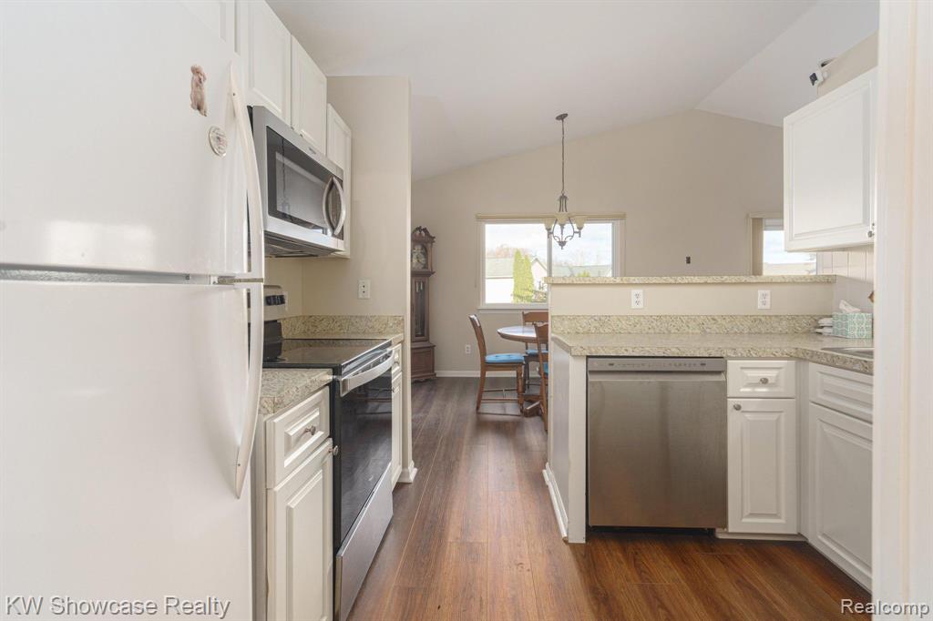 10193 HAWTHORNE RIDGE Road, Goodrich Vlg, MI — Photo 20