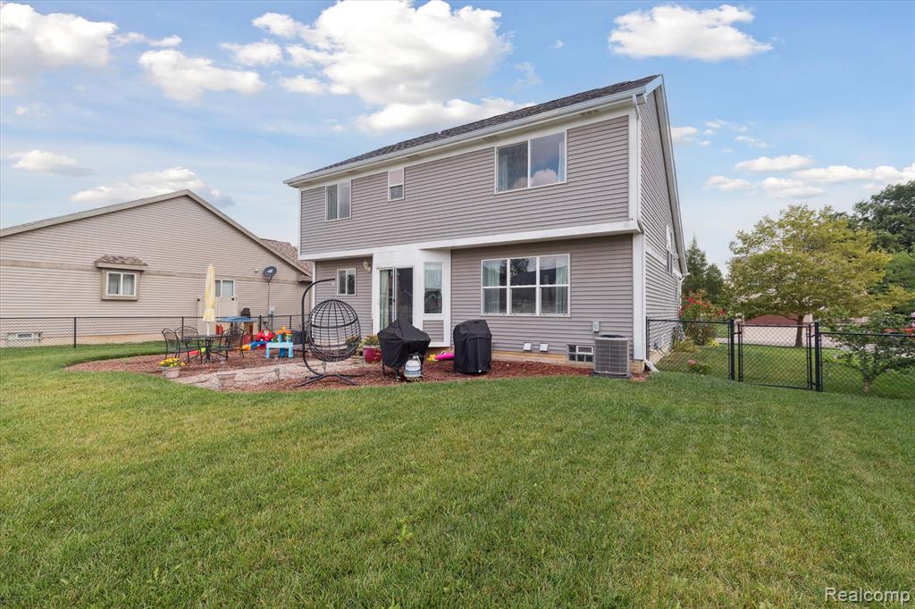 9363 Olde Hickory Lane, Berlin, MI 48166 — Photo 33