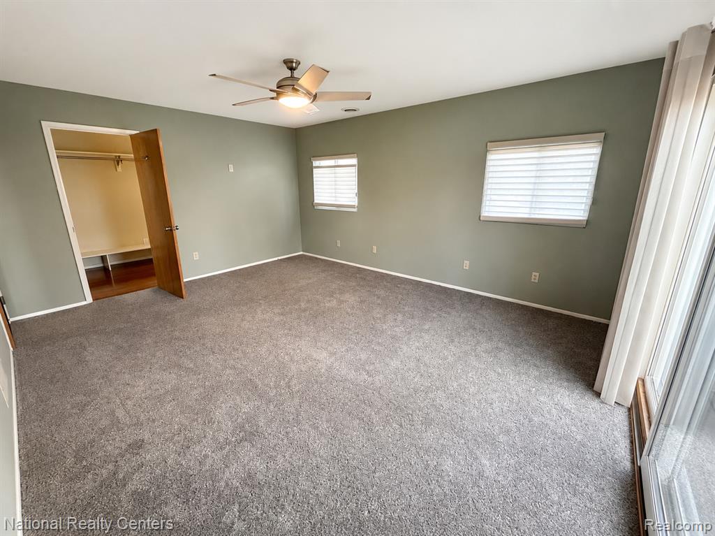2182 Yorktown Drive, Ann Arbor, MI 48105 — Photo 22