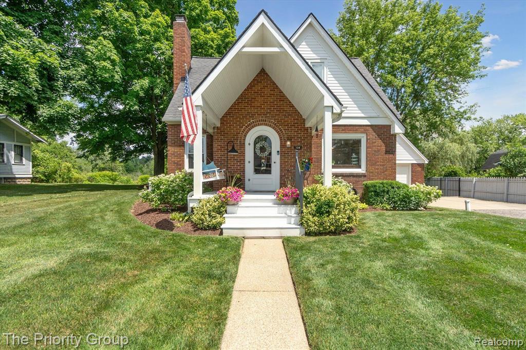 128 N CHURCH Street, Ortonville, MI 48462 — Photo 5