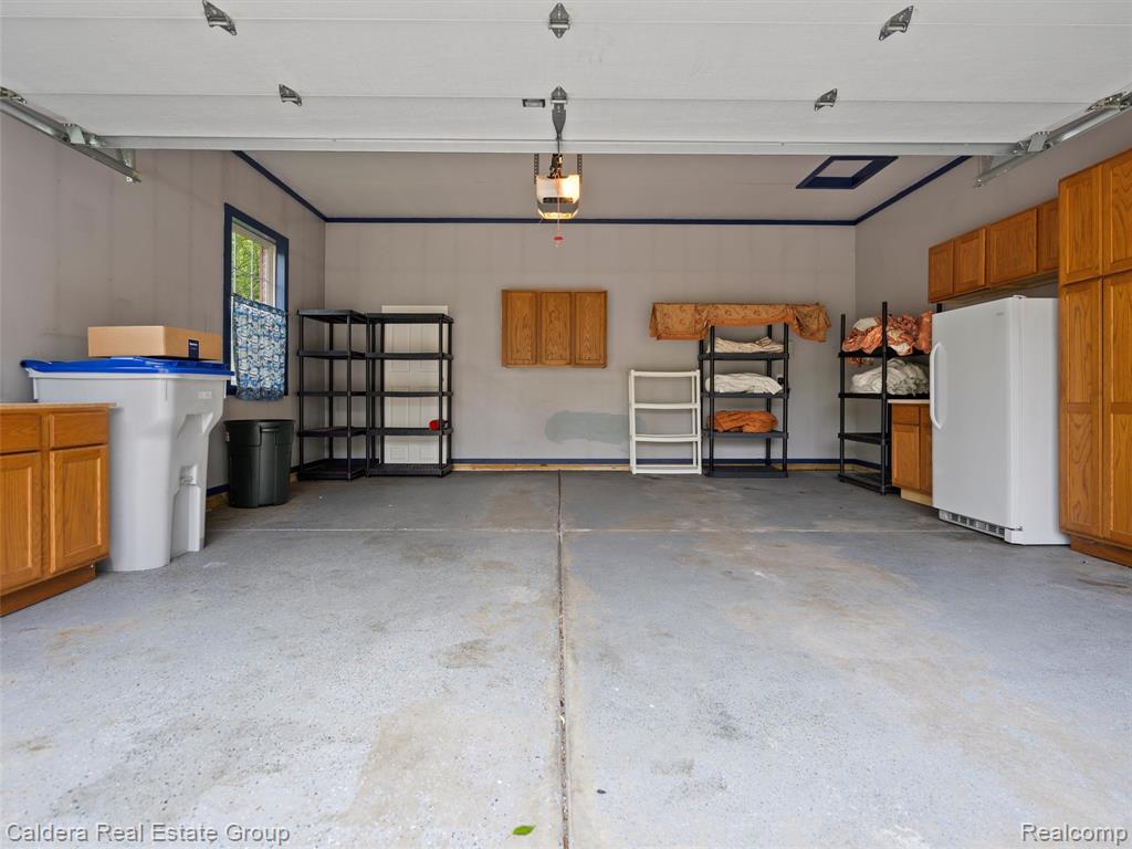 9862 Tioga Trail, Pinckney, MI 48169 — Photo 44