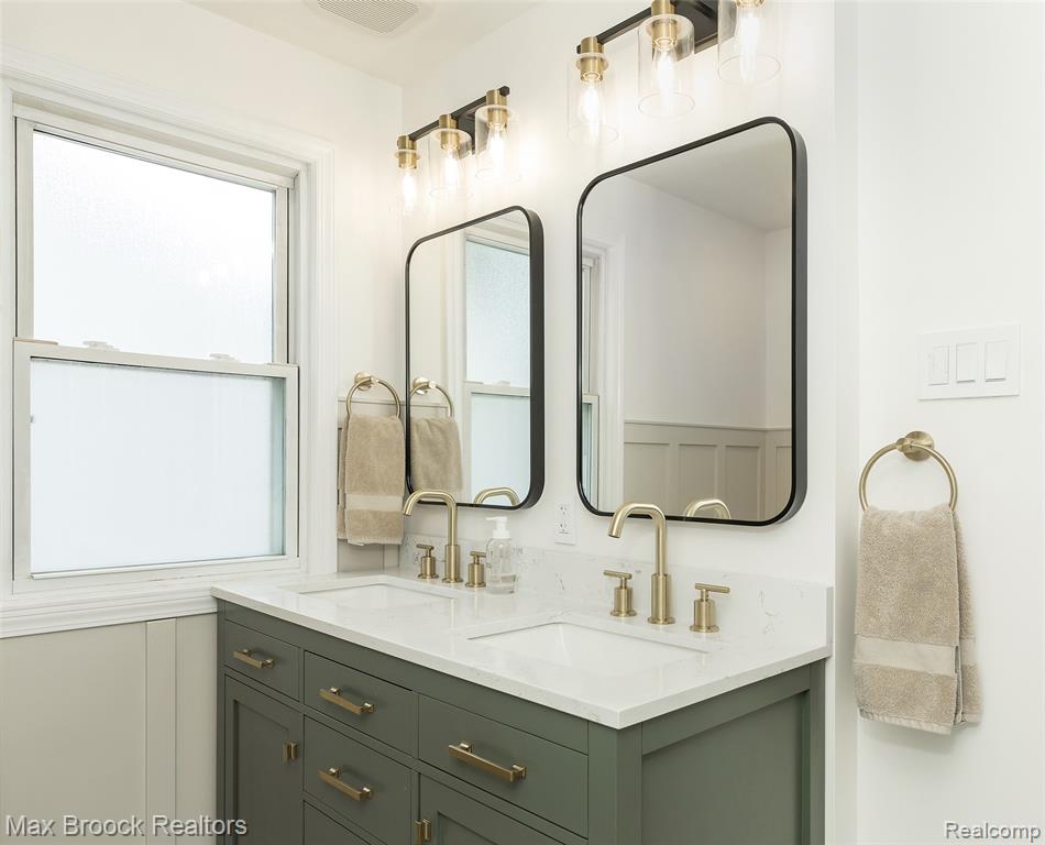 430 N Altadena Avenue, Royal Oak, MI 48067 — Photo 26