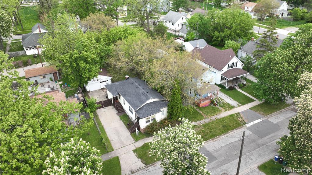 909 N Granger Street, Saginaw, MI 48602 — Photo 11