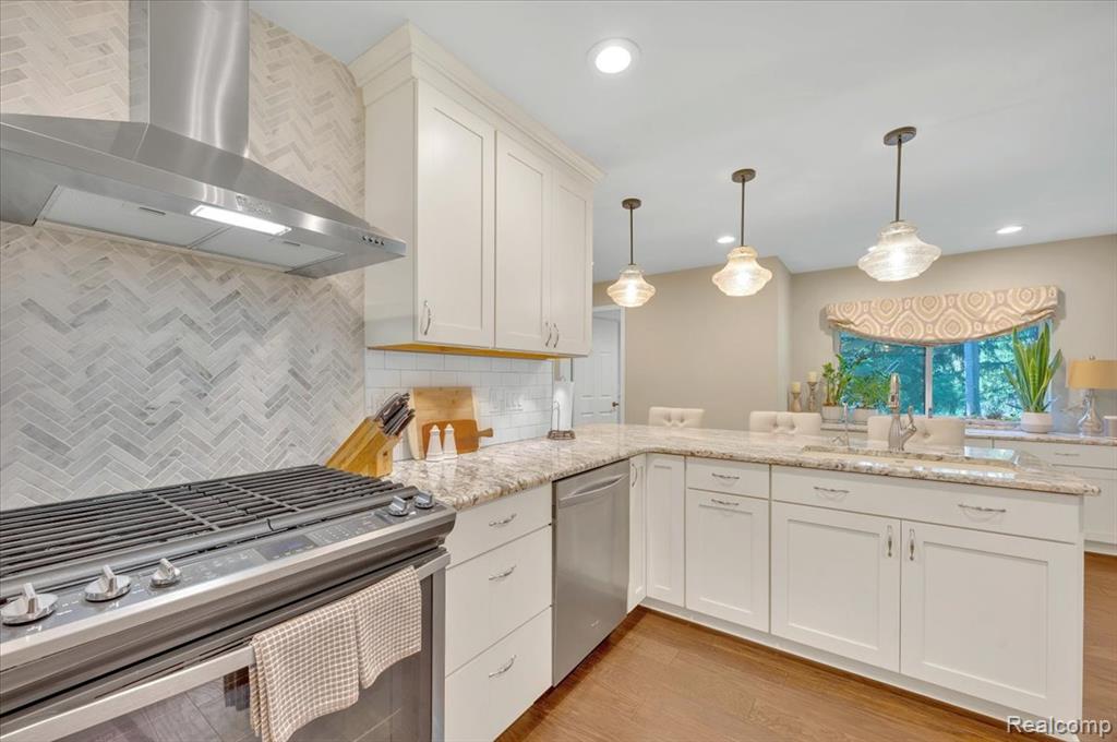 6875 Hubbard Road, Clarkston, MI 48348 — Photo 19
