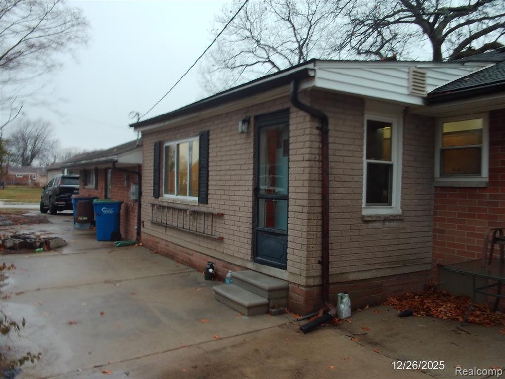 4656 Toepfer Road, Warren, MI 48091 — Photo 17