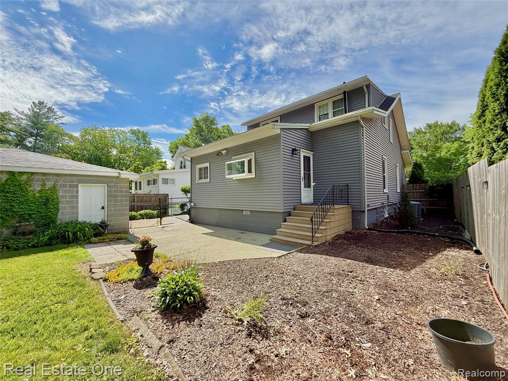 865 Grant Avenue, Clawson, MI — Photo 53