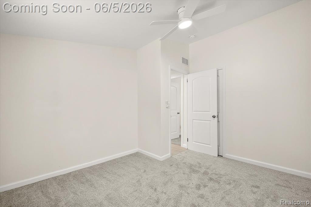2148 Hoeft Drive, Commerce Twp, MI 48390 — Photo 24