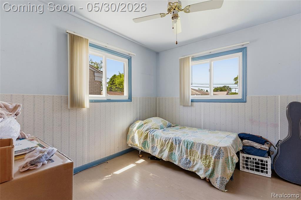 529 Cardwell Street, Garden City, MI — Photo 11