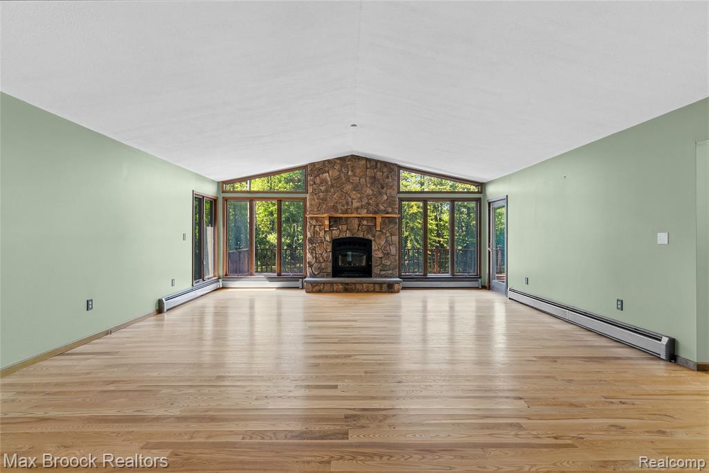 892 W Barnes Lake Road, Columbiaville, MI 48421 — Photo 11