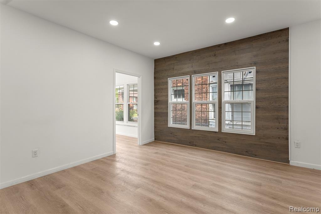 7432 Churchill Street, Detroit, MI 48206 — Photo 12