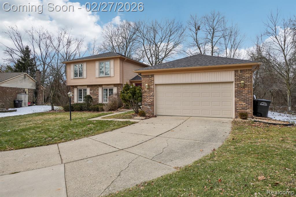 42845 Inverness Court, Northville, MI 48168 — Photo 2